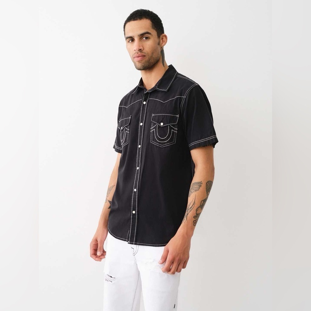 True Religion Big T Western Shirt Black Contrast Stitch Snap Button SS Sz Medium - Picture 2 of 6